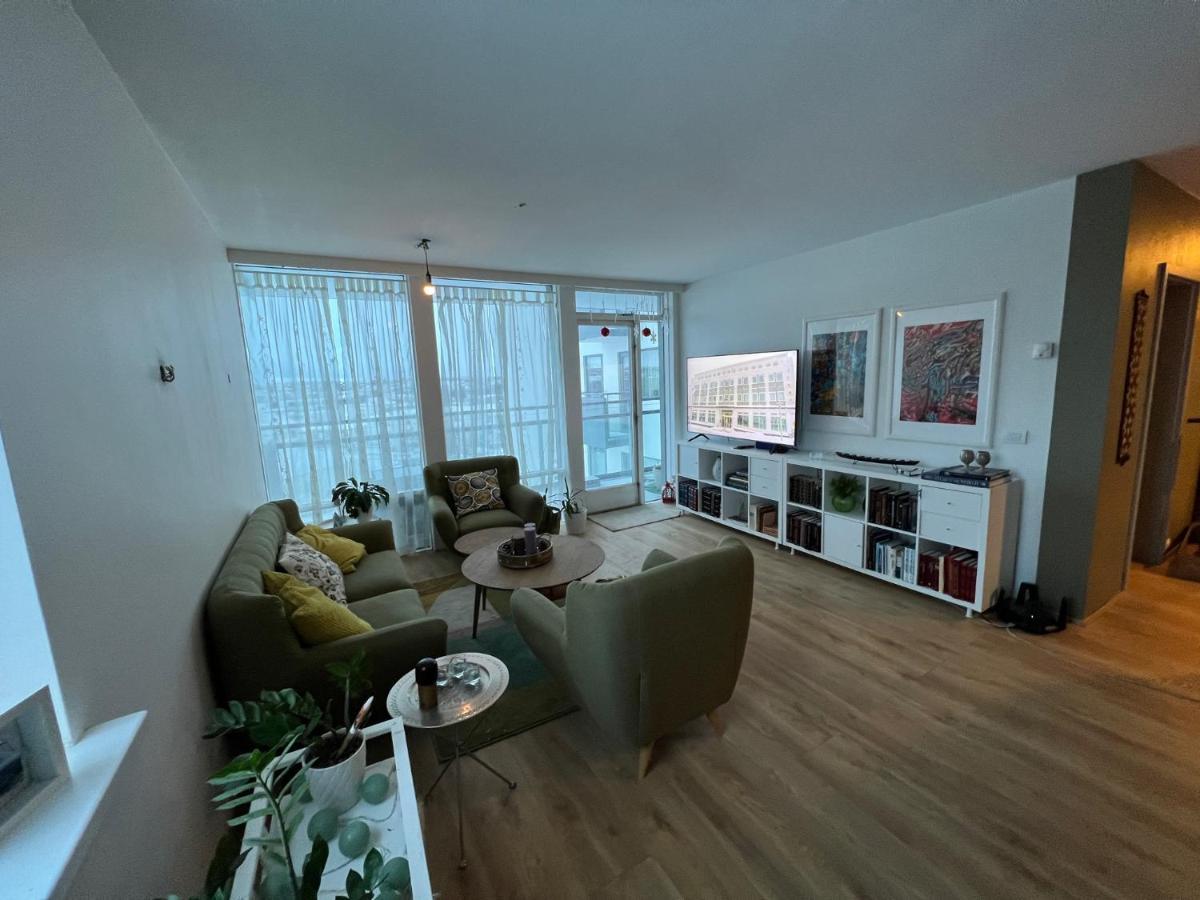 Jm Homestay - A Cozy Two Bedroom Apartment Рейк'явік Екстер'єр фото